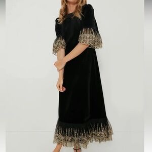 NEW Pomander Place Velvet Midi Dress Women’s XS Black w/Gold Lace Formal Wedding